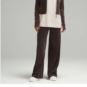 Lululemon Athletica track pants  in Espresso Brown